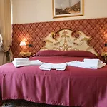 Aparthotel Venice Lion Residence Free Private Parking Easy Access Venice