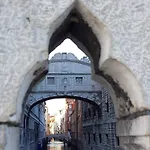 Venice Lion Residence Free Private Parking Easy Access Venice Aparthotel