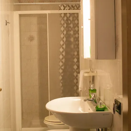 Aparthotel Venice Lion Free Private Parking Easy Access Venice Mestre