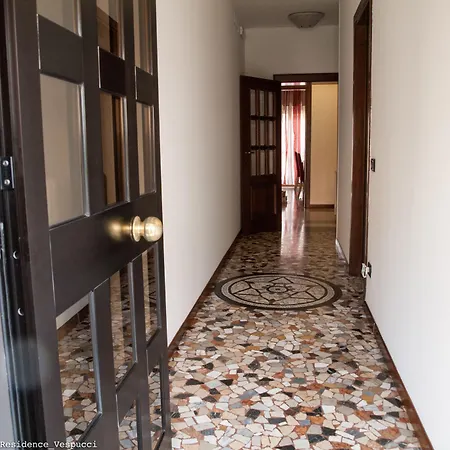 Venice Lion Free Private Parking Easy Access Venice Mestre