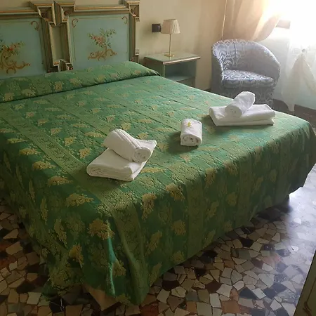 Aparthotel Venice Lion Free Private Parking Easy Access Venice