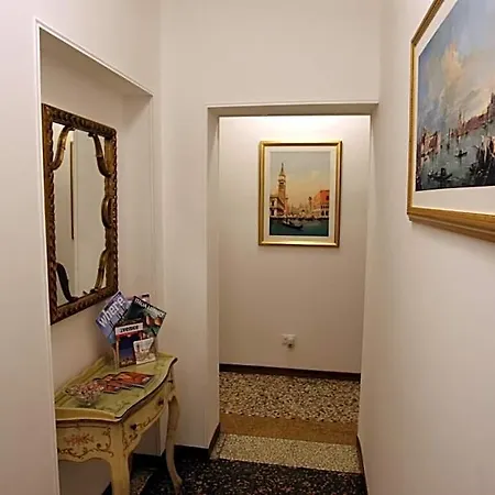Apartahotel Venice Lion Free Private Parking Easy Access Venice Mestre