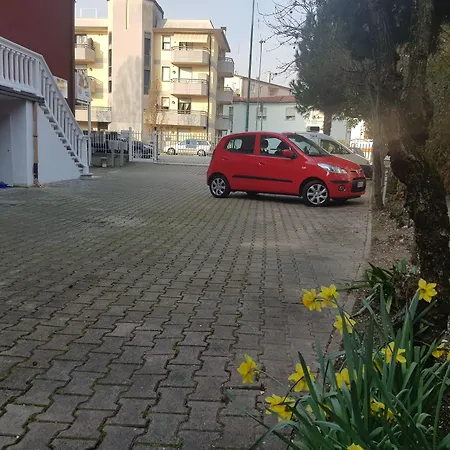 Venice Lion Free Private Parking Easy Access Venice