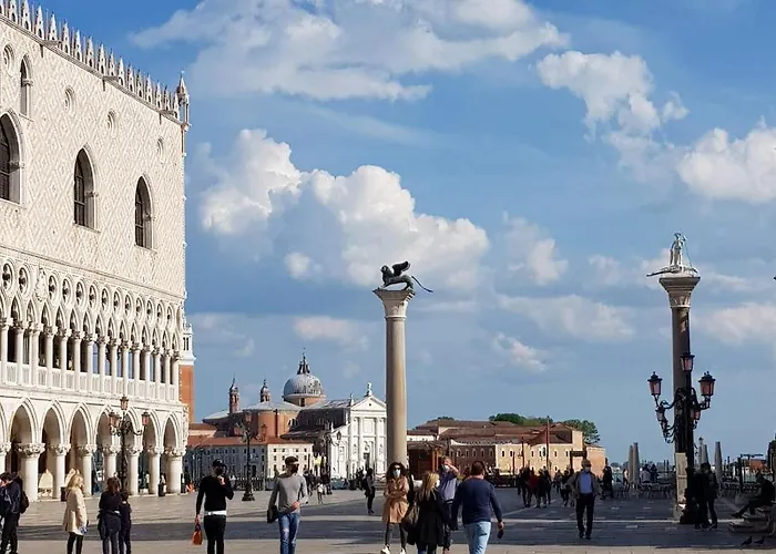 Lejlighedshotel Venice Lion - Vespucci