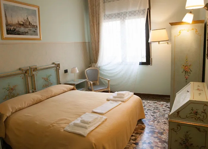 Venice Lion - Vespucci Lejlighedshotel Mestre