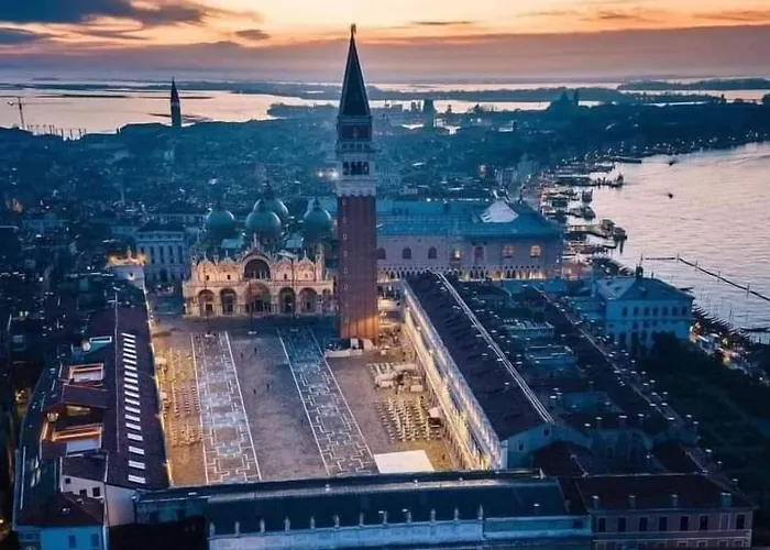 Lejlighedshotel Venice Lion - Vespucci 5*